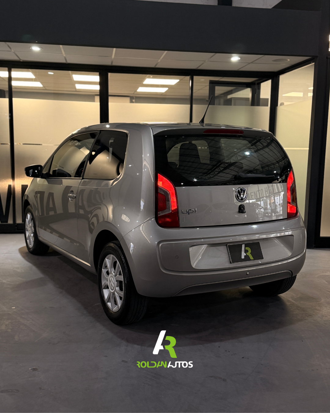 VOLKSWAGEN UP! 3 PTAS HIGH (2014) - OGM970 #3