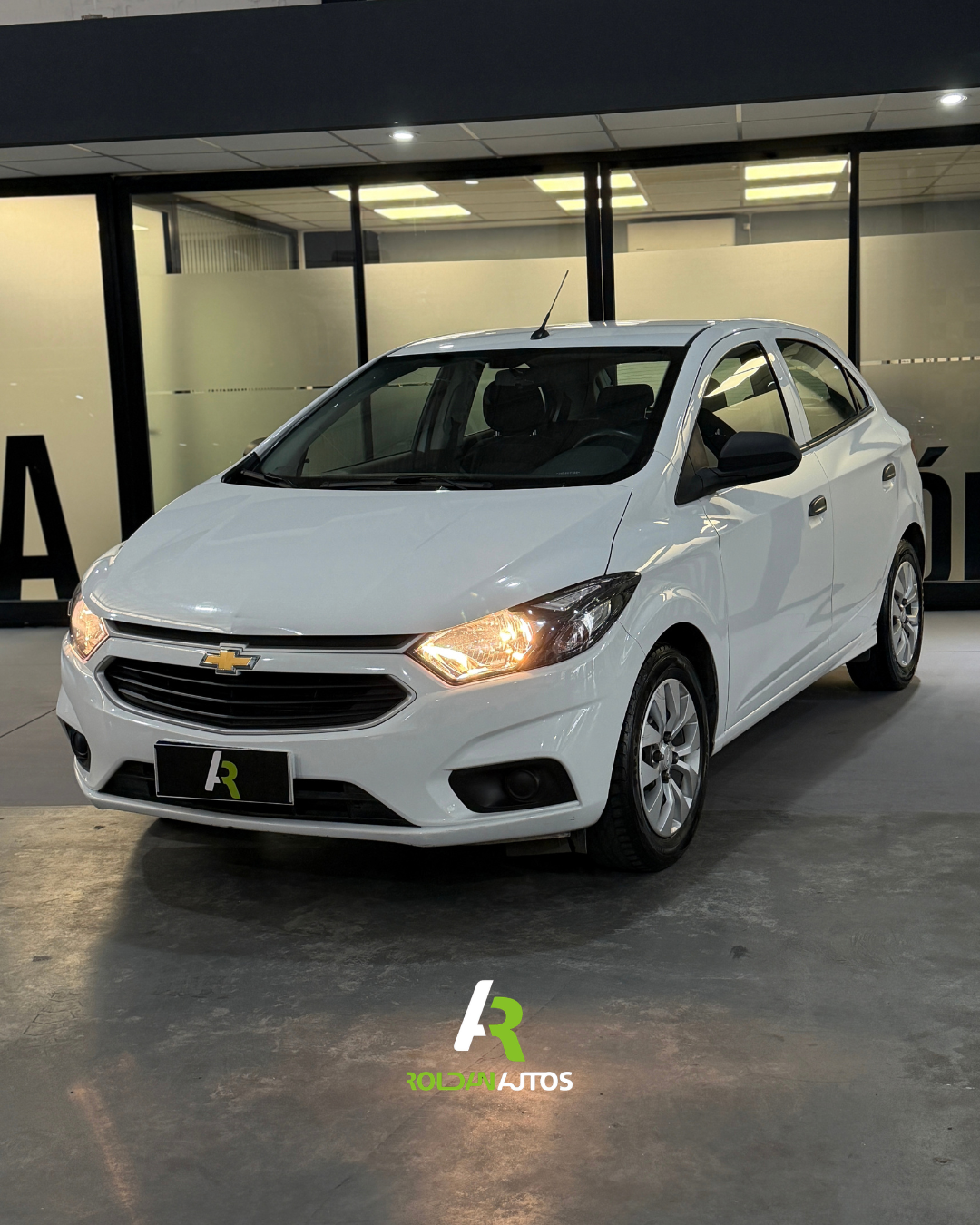 CHEVROLET ONIX 1.4 LT                   L/17 (2017) - AB447WU #1