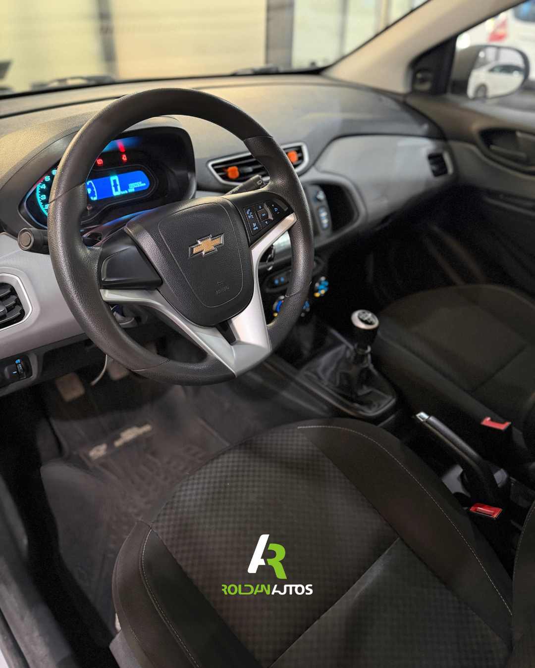 CHEVROLET ONIX 1.4 LT                   L/17 (2017) - AB447WU #4
