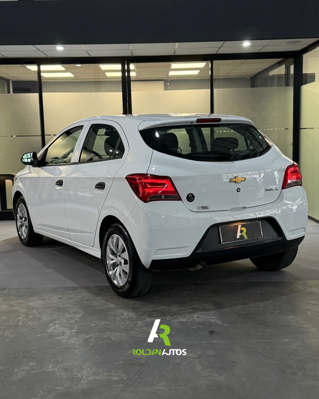 CHEVROLET ONIX 1.4 LT                   L/17 (2017) - AB447WU #2