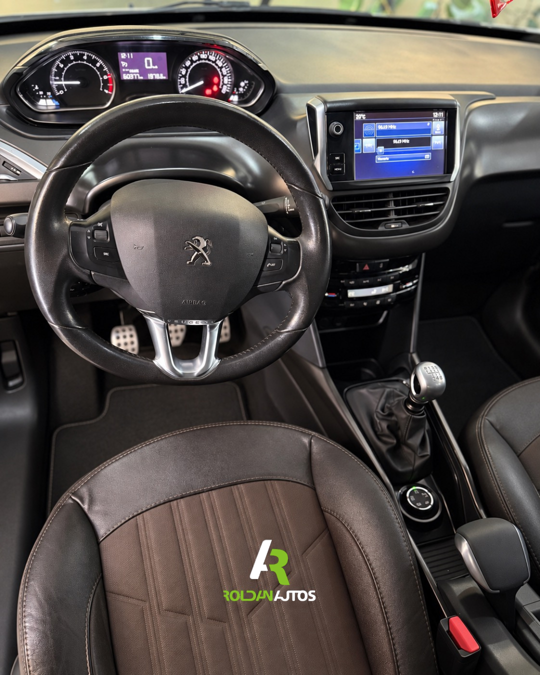 PEUGEOT 2008 1.6 SPORT THP (2016) - AA663DL #4