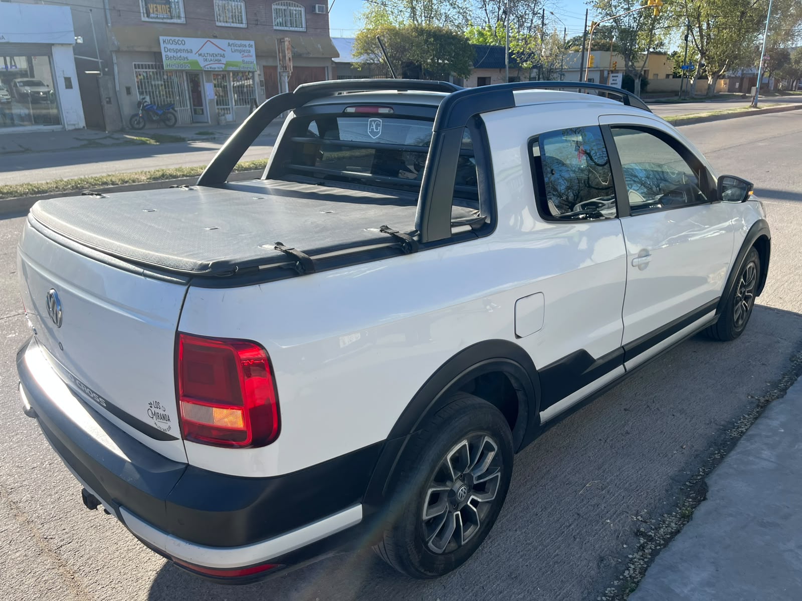 VOLKSWAGEN SAVEIRO 1.6 L/18 C/DOB CROSS (2018) - AC969ME #2