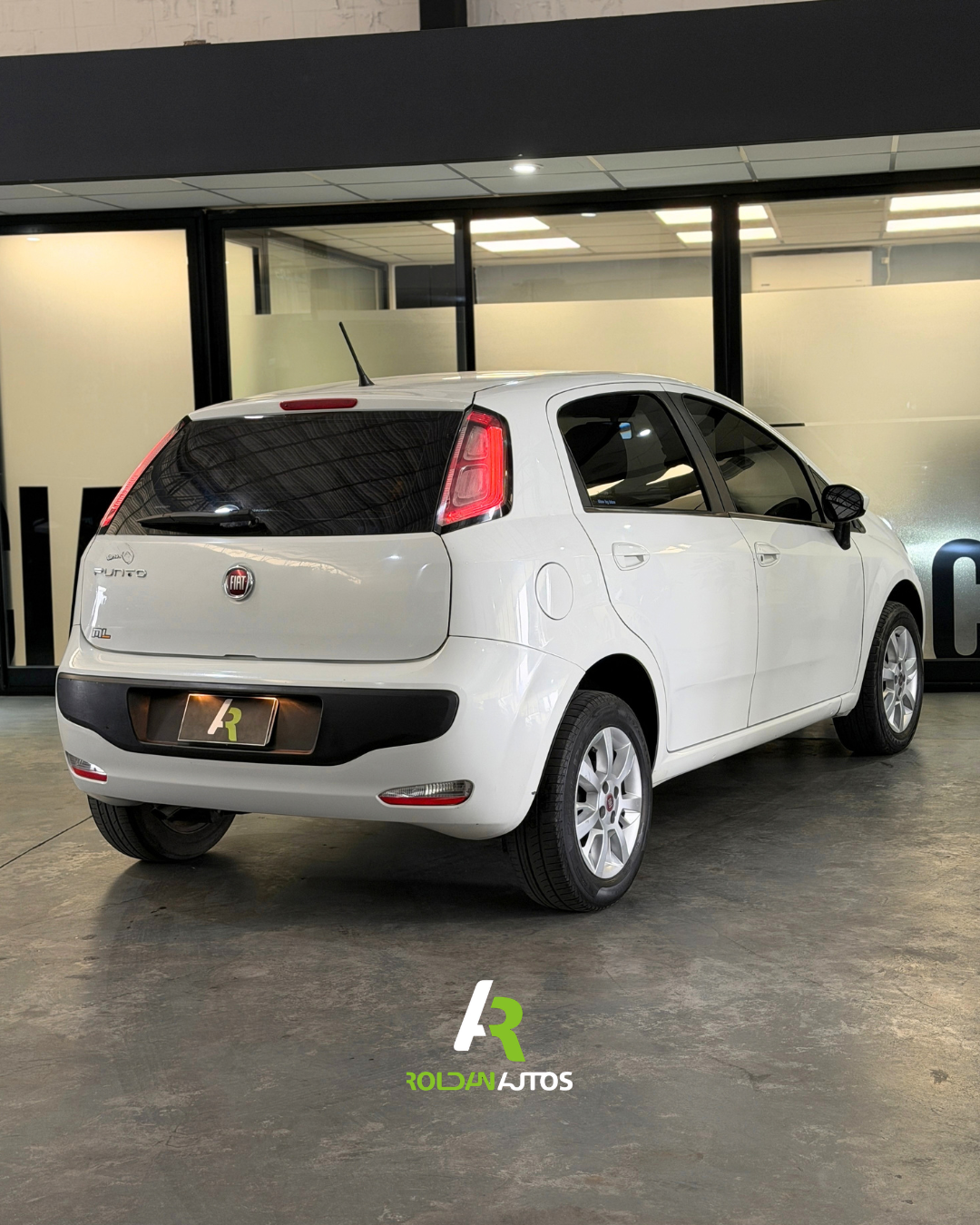 FIAT PUNTO 1.4 ATTRACTIVE L/13 (2013) - NAD 269 #2