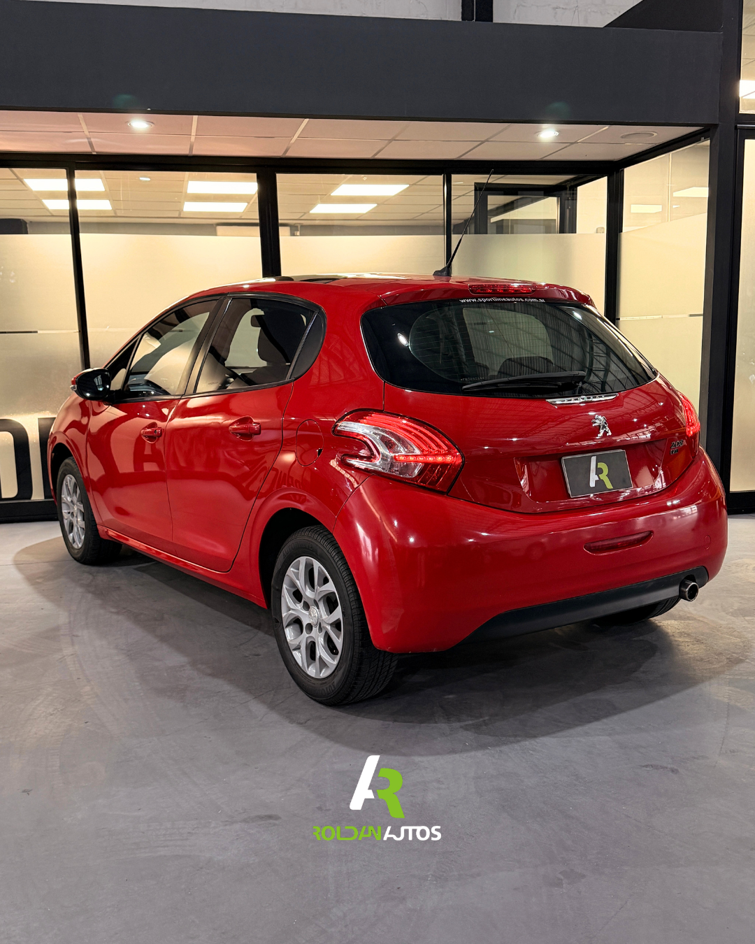 PEUGEOT 208 1.6 5P ALLURE (2015) - OMT810 #4