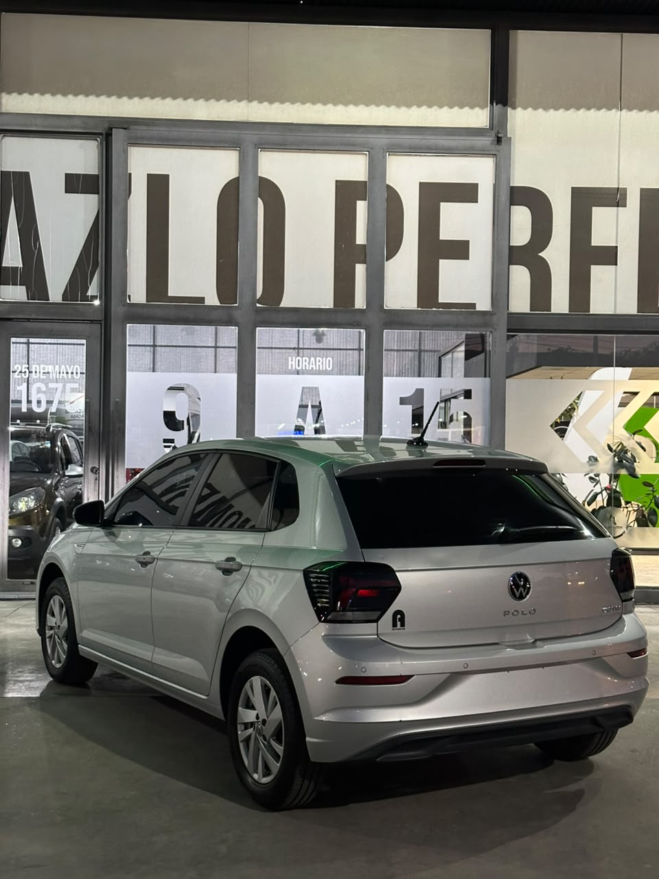 VOLKSWAGEN POLO 1.0 170 TSI COMFORTLINE AUT (2025) - AH547FP #2
