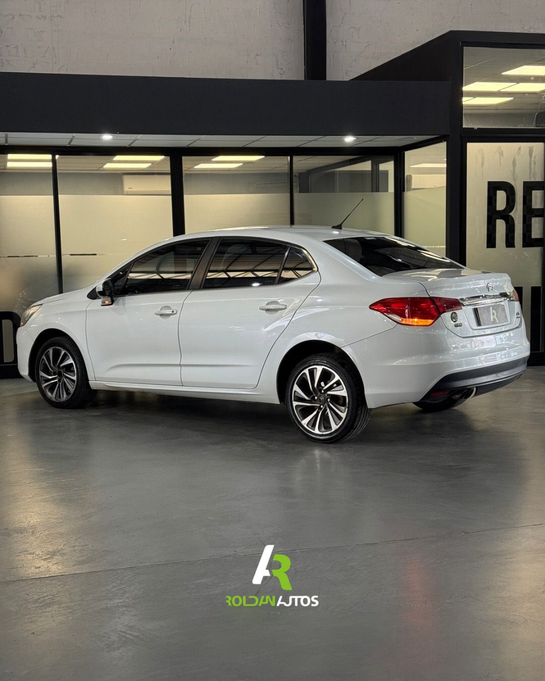 CITROEN C 4 LOUNGE 1.6 THP FEEL AT6 (2017) - AB409NK #3